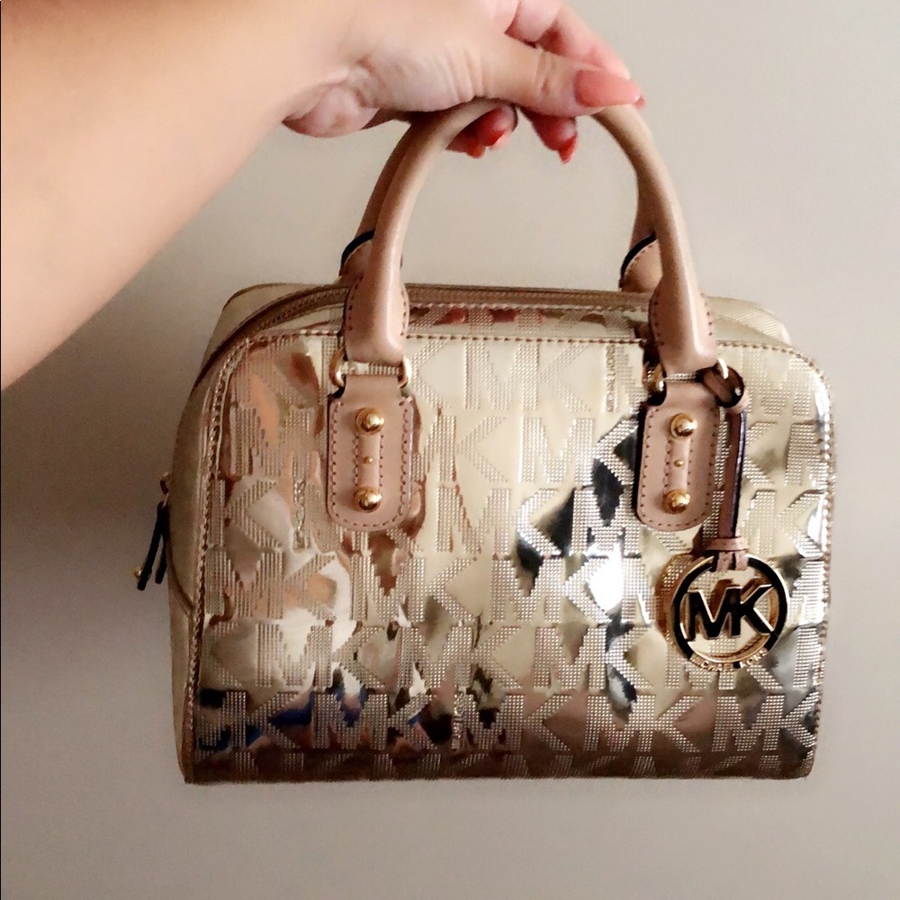 MK satchel✨TRADE✨